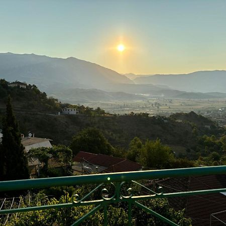 Relax Camping Gjirokastër Exterior foto