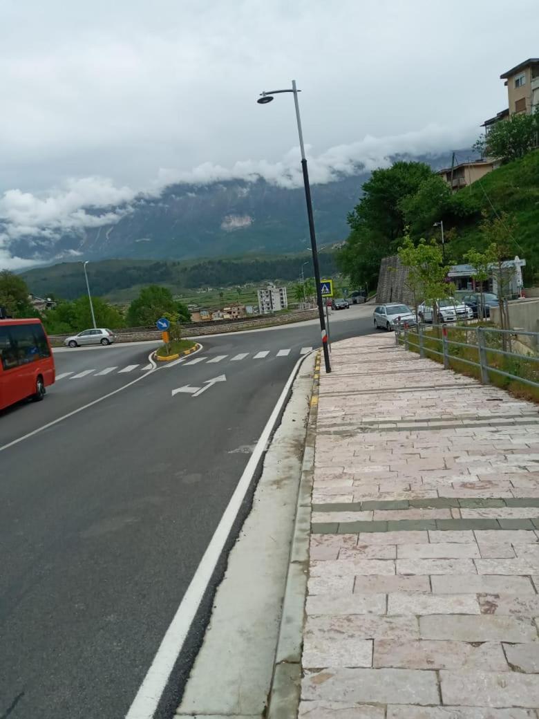 Relax Camping Gjirokastër Exterior foto